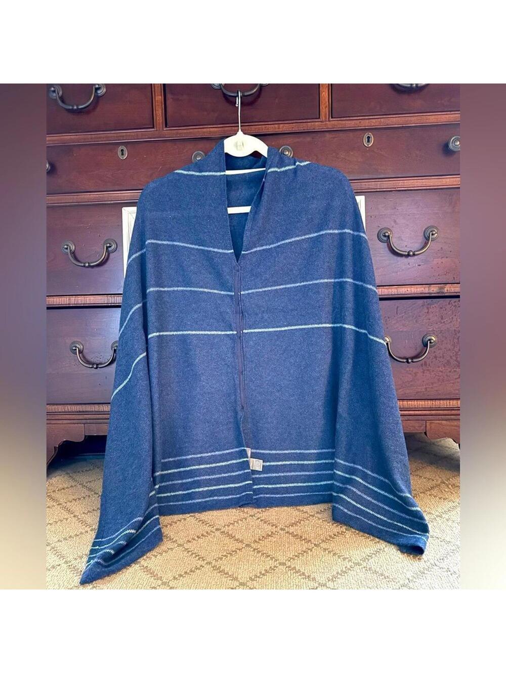 27 Miles Indigo Blue Stripe travel cashmere wrap shawl poncho w buttons NWOT